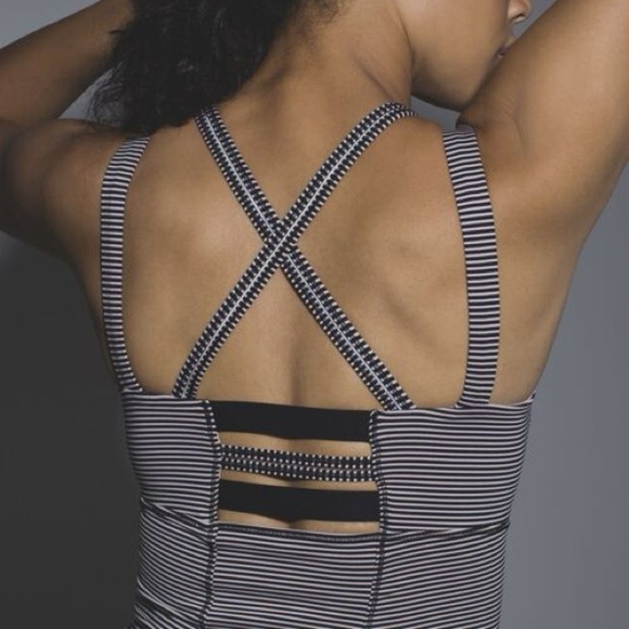 Lululemon Happy Strappy Tank Mini Pop Stripe Black Mink Berry Size 6 - Picture 12 of 13